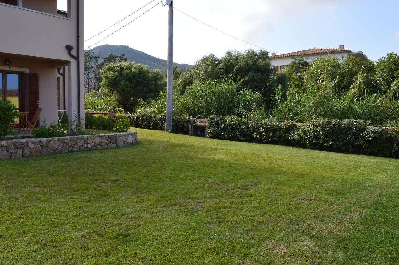 Guest Rooms Affittacamere San Teodoro  Εξωτερικό φωτογραφία