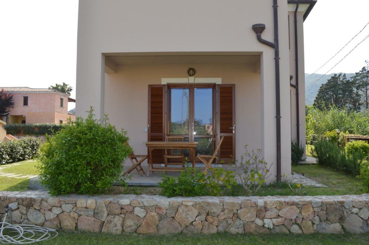 Guest Rooms Affittacamere San Teodoro  Εξωτερικό φωτογραφία