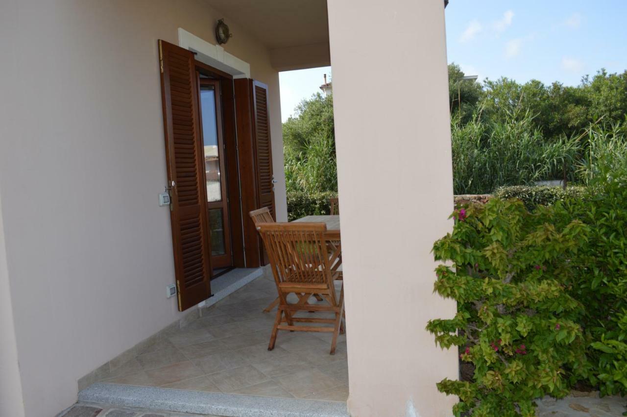 Guest Rooms Affittacamere San Teodoro  Εξωτερικό φωτογραφία